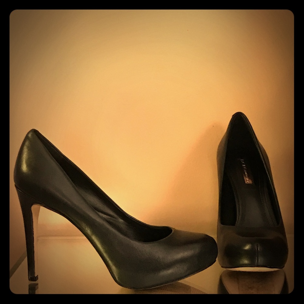 BCBGeneration Black leather high heels